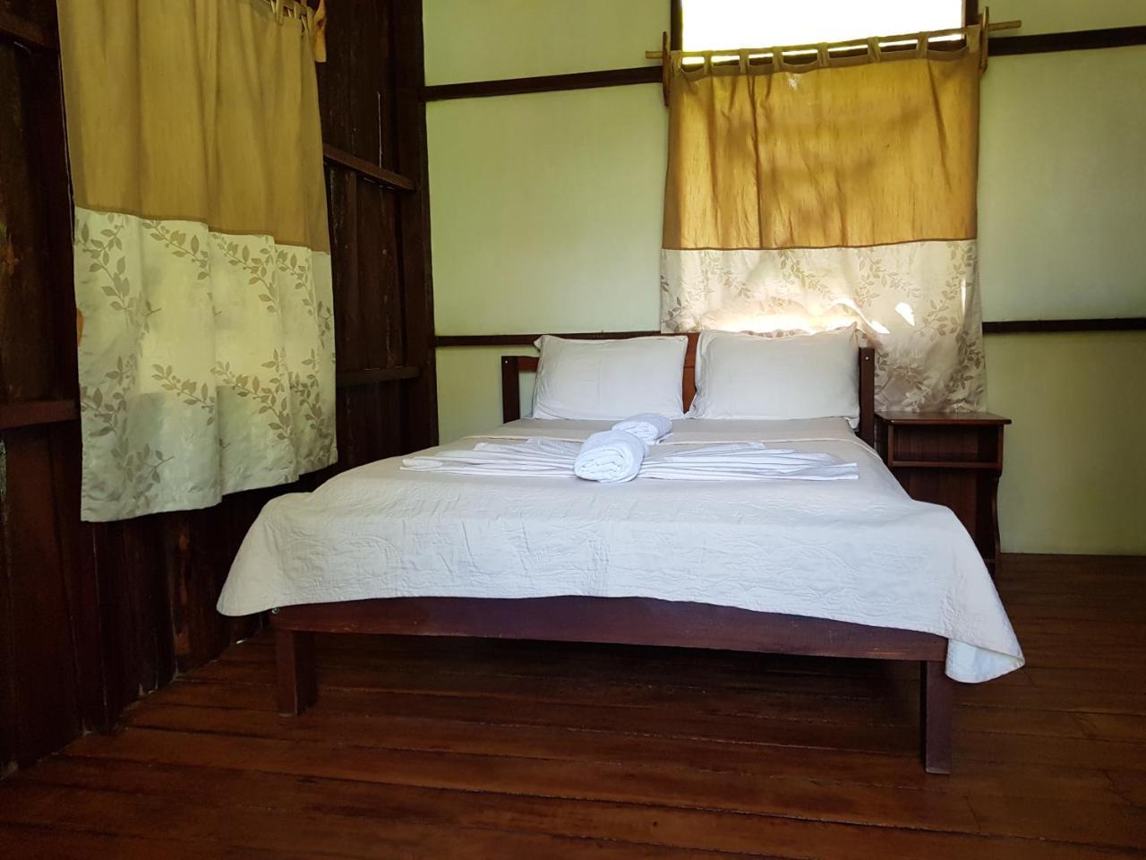 Sukia Hostel Drake Bay Ngoại thất bức ảnh